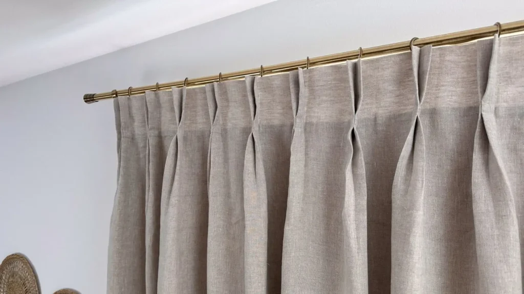 Pinch Pleat