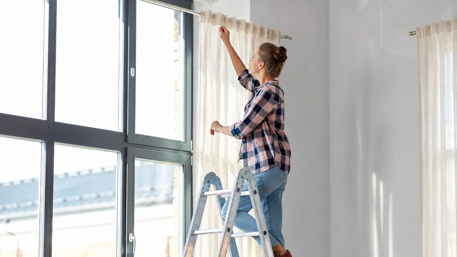 Professional sheer curtain installation service in Dubai