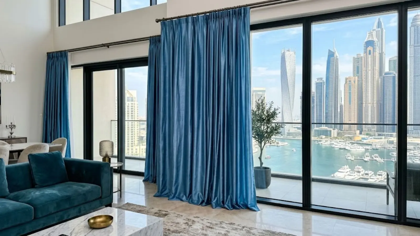 Premium silk curtains offered by Dubai experts
