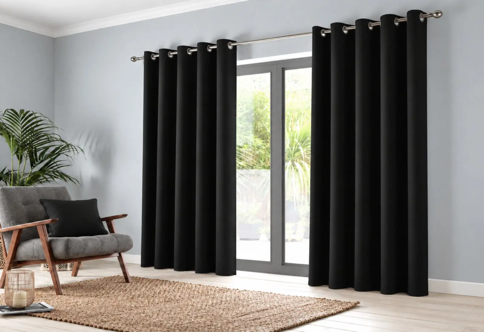 Black Livingroom Curtain